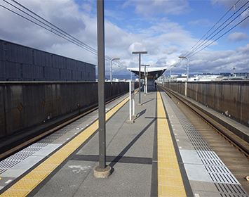 近鉄京都線　十条駅内方線整備